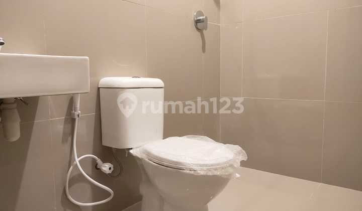 For Sale 3-Star Hotel with 75% Occupancy in Sidoarjo Hotel in Sidoarjo 2