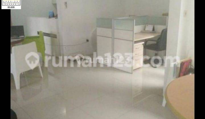 DIJUAL RUMAH TERAWAT LUAS DEKAT GERBANG TOL PASTEUR, BANDUNG 2