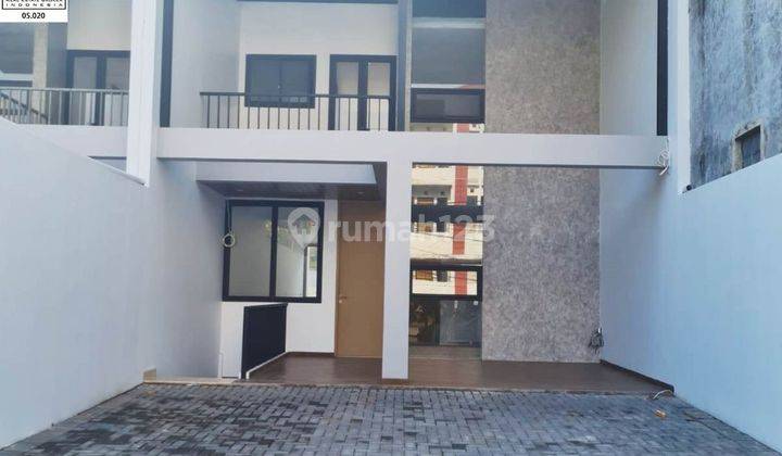 Rumah Baru 4 Lantai Modern Nego Di Babakan Jeruk Bandung 1