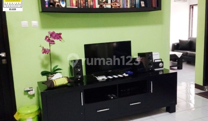 Rumah Posisi Hook Bagus Di Margahayu Raya Bandung 2