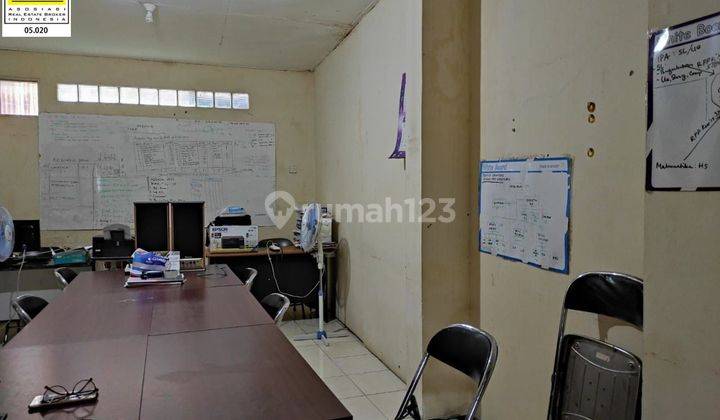 MILIKI RUANG USAHA UNTUK KANTOR DI KIARACONDONG, BANDUNG 1