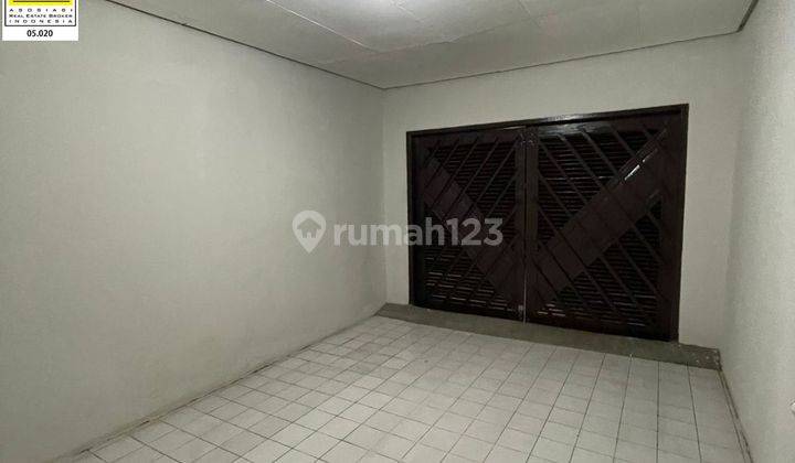 Sewa Murah Rumah Minimalis Baru Renovasi di Kopo Permai Bandung 1