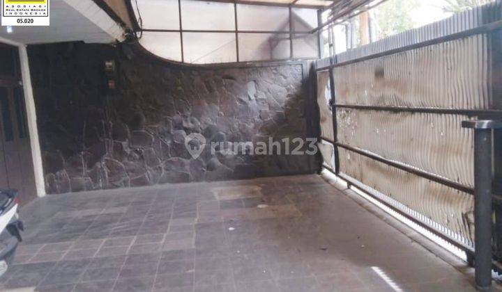 Dijual Rumah 2 Lantai Mainroad Cikawao Bandung Cocok Untuk Tempat Usaha  2