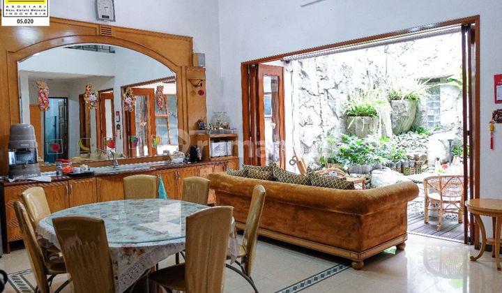 Jual Rumah Siap Huni Pusat Kota Mainroud Jalan Naripan Bandung