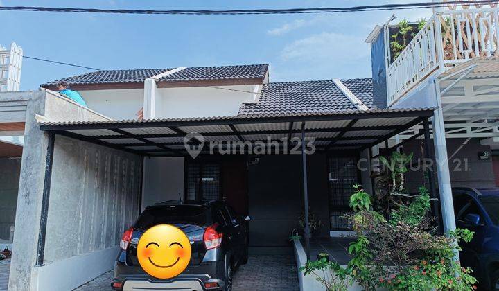 Rumah Siap Huni Di Komplek Perumahan Gateway Pasteur , Asri 2