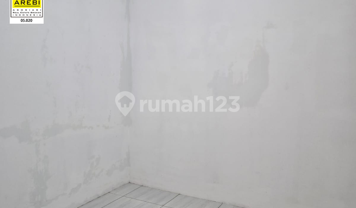 Stok Hunian Minimalis Terbaik Banyak Sumba Kota Baru Parahyangan 2