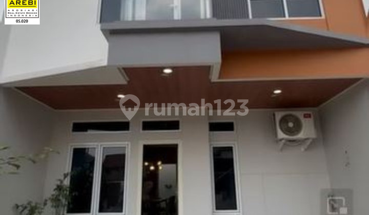 Sell 2-Story Furnished Ready-to-Occupy Residence in Pharmindo Cimahi West Java