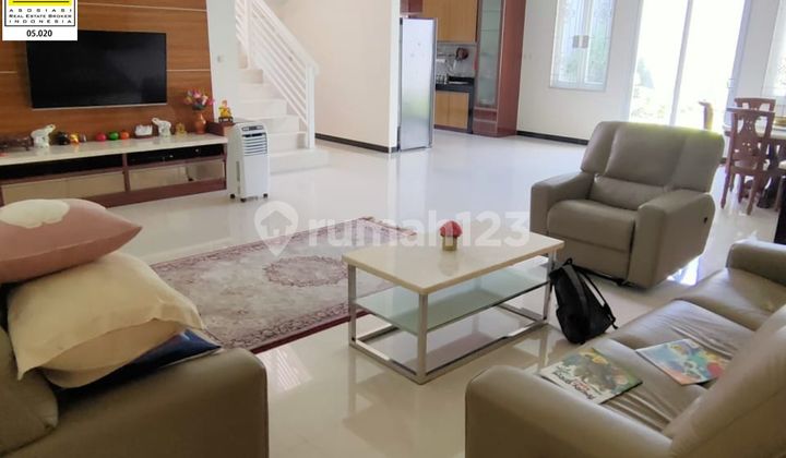 Rumah Baru, Belum Pernah di Tempati Taman Holis Indah Bandung