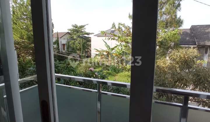 Don't Miss Out on the Beautiful City Center House at Mutiara Residence, Bandung. 2