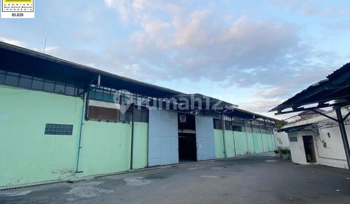 Warehouse 4,030m Well-Maintained Near Pasir Koja Toll Gate Bandung