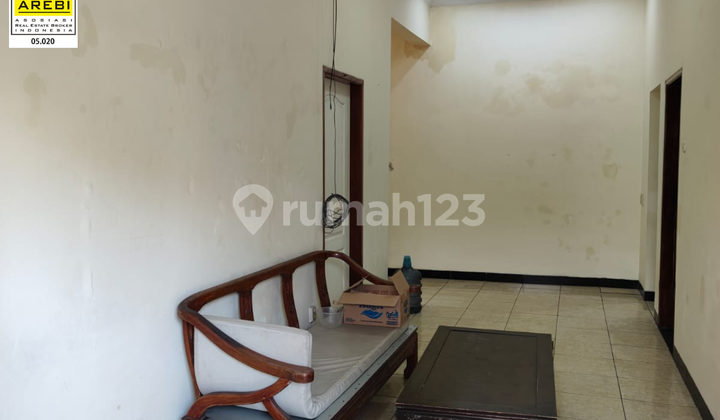 Rumah Pusat Kota Sayap Cikawao Bandung