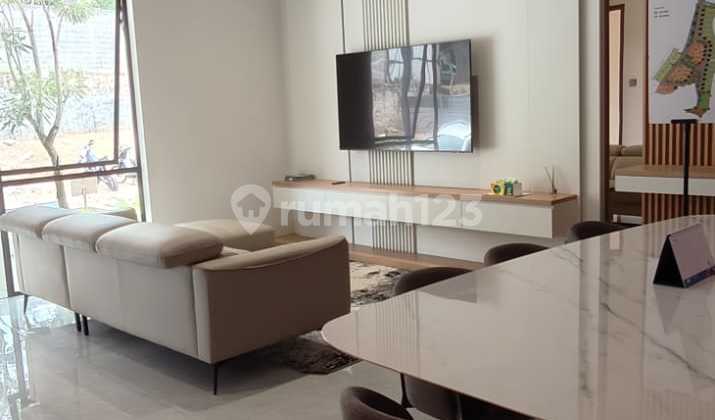 For Sale House Under Construction in Setra Duta Complex Area, North Bandung