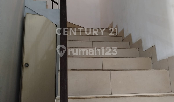 Ruang Usaha Ruko 2 Lantai Lokasi Strategis Mekarwangi 2