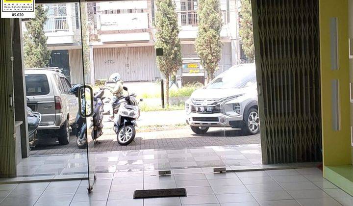 Dijual Ruko Strategis Sangat Terawat Di Mekar Wangi, Bandung 1