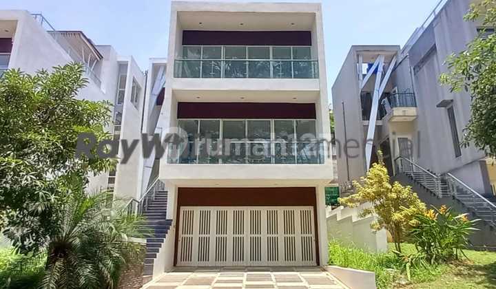 Rumah siap huni di River View, Cluster Sentul City , Sebrang Ah Poong, cocok untuk villa, 5 menit ke Aeon Sentul Rumah siap huni di River View, Cluster Sentul City , Sebrang Ah Poong, cocok untuk villa, 5 menit ke Aeon Sentul