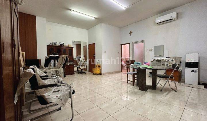 Properti Commercial 500 m2 di Pramuka Dibawah NJOP, cocok untuk bisnis seperti bengkel, apotek, clinic kesehatan atau kecantikan