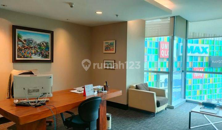 Office Gandaria 8, 1 lantai full  10 menit ke Pondok Indah dan Senayan,TB Simatupang ,Bebas akses  ganjil-genap 2