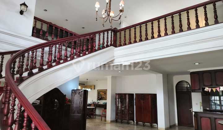 Rumah asri dan murah  900m2 di Pondok Indah, 5 menit ke  PIM dan 10 menit ke Pintu Tol 2