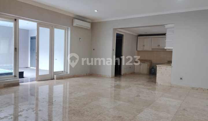 Rumah Terawat Cocok Silent Office di Cikini Jakarta Pusat, 600 M2, Siap Huni, 200 Meter ke Rs Cikini dan Hanya Berjarak 2 KM Fkui Rscm 2