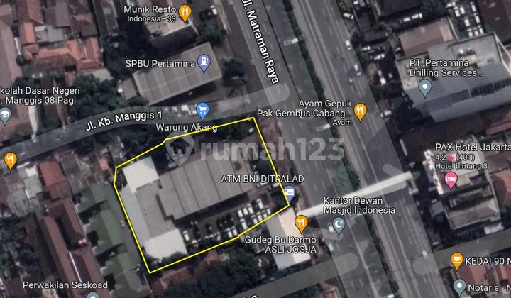 The only plot in Matraman Raya, 2500 m2, purple zone, suitable for buildings, schools, or apartments. The only plot in Matraman Raya, 2500 m2, purple zone, suitable for buildings, schools, or apartments.