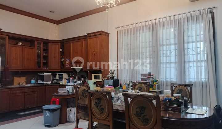 Exclusive Residence di Villa Permata Gading Jakarta Utara, 1000 Sqm, Privasi Tinggi Cocok Hunian Tokoh Publik, Hanya 5 Menit Akses Tol 2