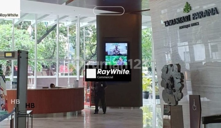 Tamansari Parama Boutique Office at Wahid Hasyim Menteng, 300m2 located in the Lobby, only 300 meters from Sarinah, 1 km to MRT Bundaran HI Station Tamansari Parama Boutique Office at Wahid Hasyim Menteng, 300m2 located in the Lobby, only 300 meters from Sarinah, 1 km to MRT Bundaran HI Station