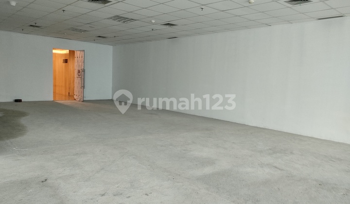 Gedung kantor Office 88 Casablanca berada di kawasan superblok Kokas, luas : 370 m2, ada balcony, no overtime, bebas ganjil-genap