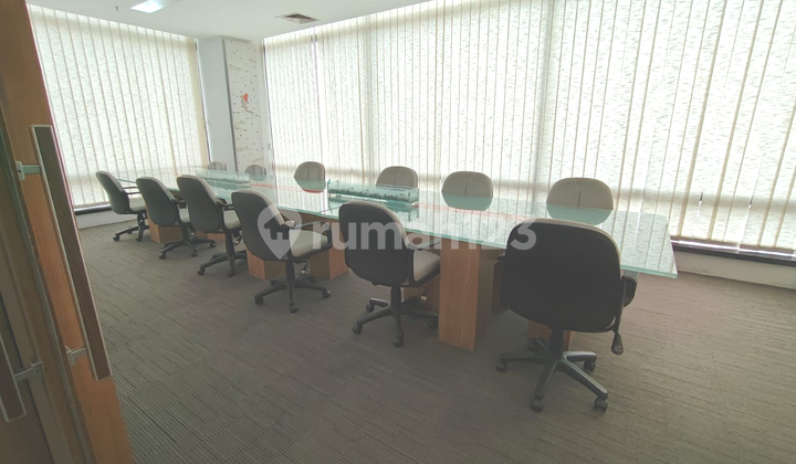 Office Plaza Mutiara Mega Kuningan, 277 m2, furnished, direct access ke Hotel JW Marriot, cocok untuk kantor coworking space, Office Plaza Mutiara Mega Kuningan, 277 m2, furnished, direct access ke Hotel JW Marriot, cocok untuk kantor coworking space,