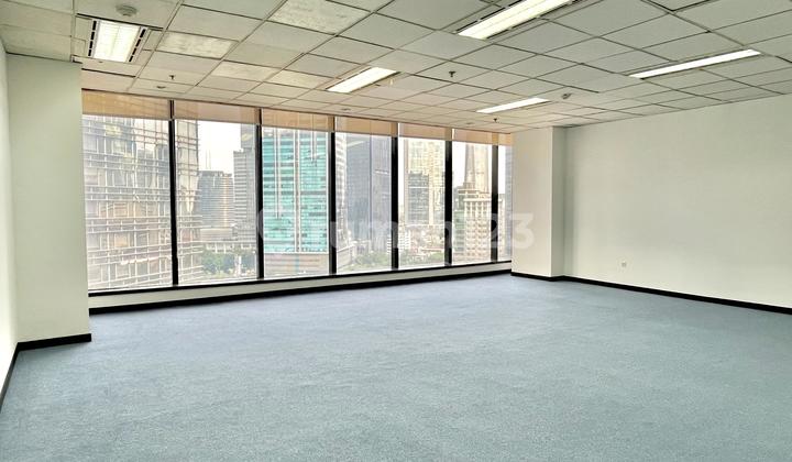 Mutiara Mega Kuningan Office Plaza, 100m2, adjacent to JW Marriott Hotel, Odd-Even Restriction Exempt, 5 minutes to TransJakarta and LRT station. Mutiara Mega Kuningan Office Plaza, 100m2, adjacent to JW Marriott Hotel, Odd-Even Restriction Exempt, 5 minutes to TransJakarta and LRT station.