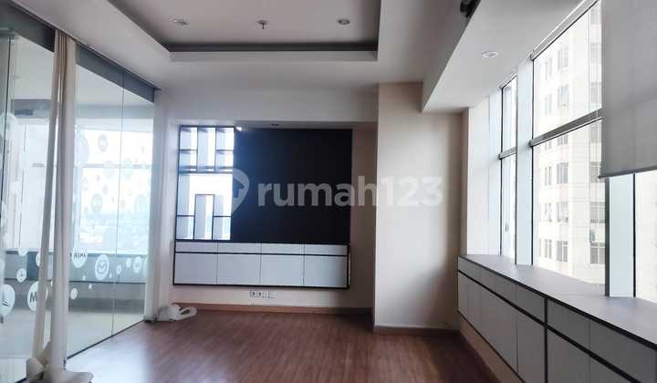 Office Grand Slipi Tower, 600 Sqm, Semi Fitted,Murah, 19 Juta/Sqm, City View, Akses Tol Slipi-Petamburan