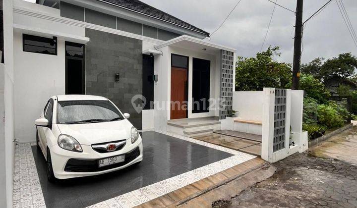 Rumah Cantik Mewah Shm Di Jalan Kaliurang Dekat Palagan