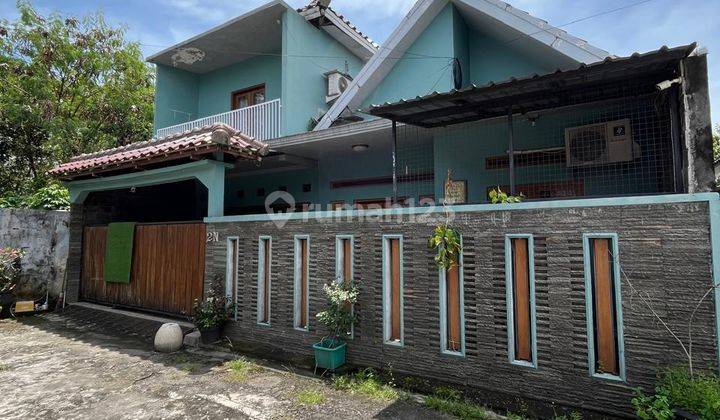 Rumah Cantik Dengan 2 Lantai Di Godean Km 7.5 1