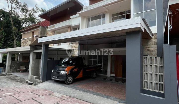 Rumah Mewah 2 Lantai 18 Menit Ke Ugm Di Jl Kaliurang Km 13 1