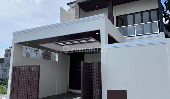 Rumah 2 Lantai Dekat Kampus Ugm Jalan Kaliurang Km 7