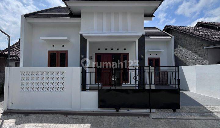 Rumah Minimalis Kawasan Pendatang 20 Meter Ke Jl Raya Di Purwomartani  1