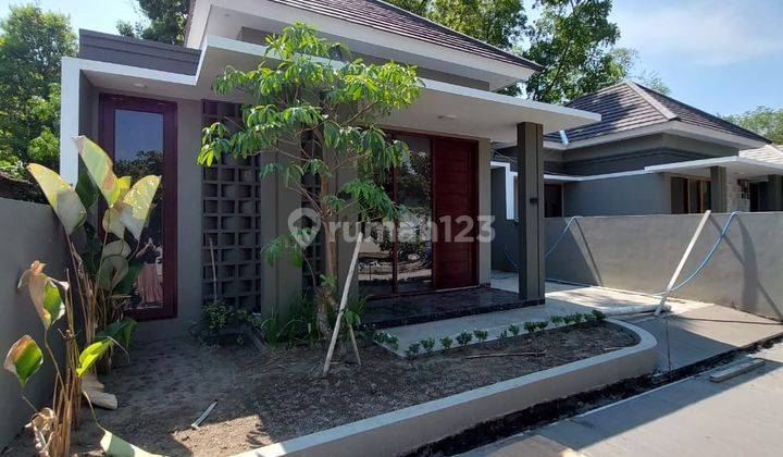 Rumah Cantik Estetik Di Sambiroto Purwomartani  1