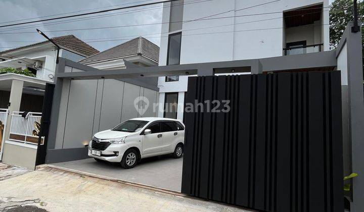 Rumah Mewah 2 Lantai Modern Di Sukoharjo Ngaglik 2