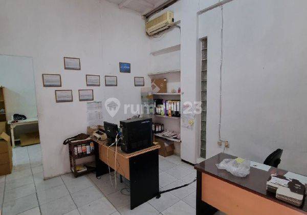 Gudang di Daerah Jalan Bunga Bunga Lowokwaru Malang  4