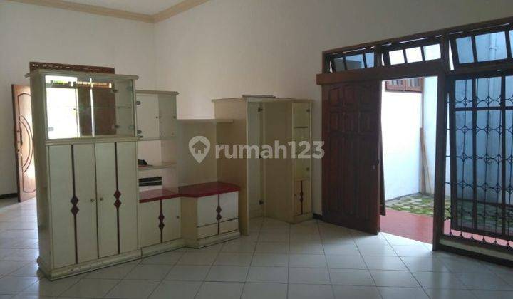 Rumah di Bukit Dieng Malang Hunian Terawat Asri  2