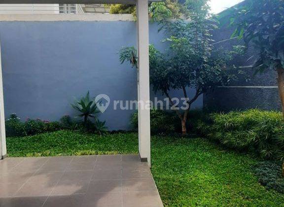 Rumah Tinggal di Perumahan Apple 8 Residence Batu Furnish  3