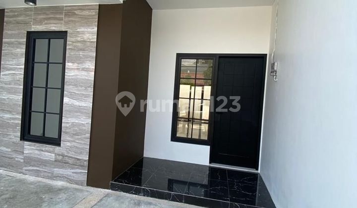 Rumah 2 Lantai Baru Murah Shm Di Jl. Rungkut Asri Surabaya  Dekat Upn Dekat Rungkut Industri  2