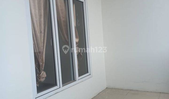 Rumah di  murah minimalis dan cantik 2 lantai di Percetakan negara Jakarta Pusat