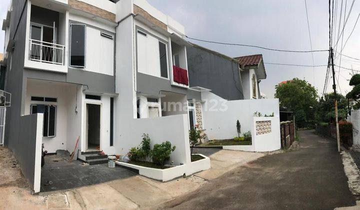 Di jual rumah baru 2 lantai di area kawasan Cempaka putih dekat perkantoran Jakarta Pusat 1