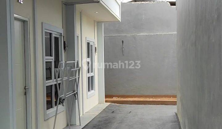 hunian 2 lantai nyaman jalan Lio Jakarta timur 5