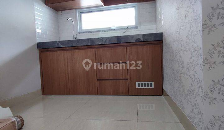 Rumah 2 cempaka putih tengah Jakarta pusat dekat dengan tol Rawamangun 2