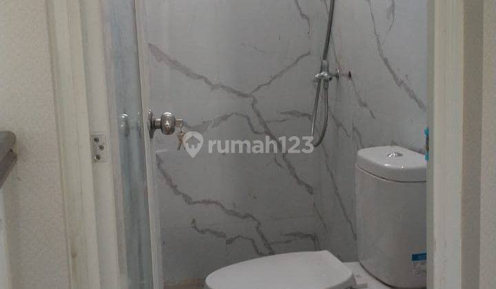 Rumah dua lantai SHM Di percetakan negara  Jakarta  pusat  13