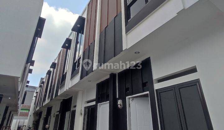 Rumah Murah Di Jual Di Mardani Jakarta Pusat Shm 2 Lantai 2