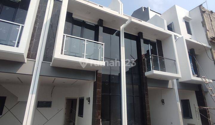rumah murah lokasi strategis di jakarta 2