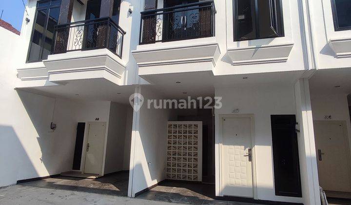 Rumah Murah Bagus Shm 2 Lantai Di Jakarta Timur Matraman 2