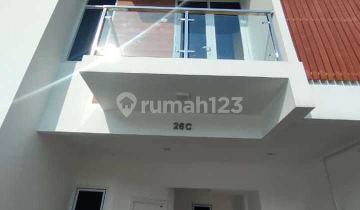 Affordable Strategic House Setia Budi Menteng South Jakarta